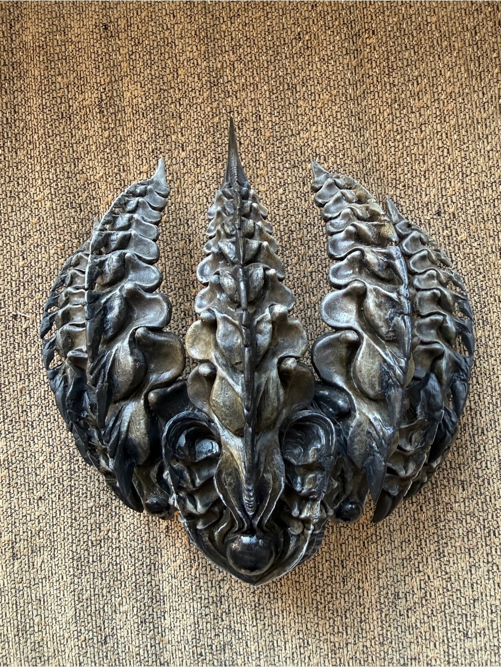 Ornate Gothic Witch Queen Vertebrae Crown and a Full Set of Vertebrae Claw Rings